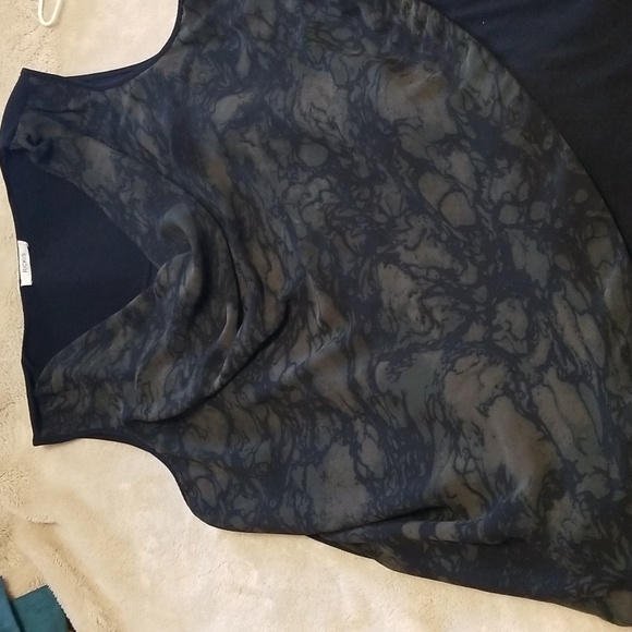 Sleeveless top - Picture 4 of 5